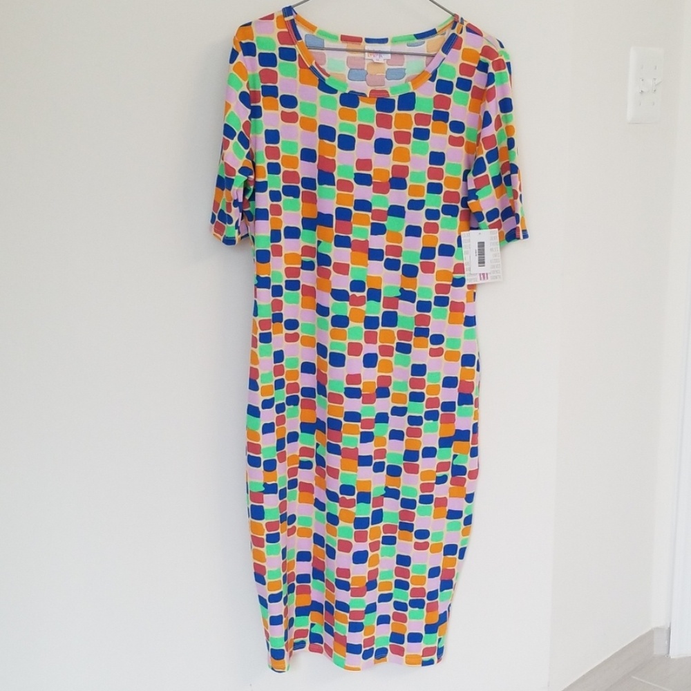NWT Medium Lularoe Julia Dress